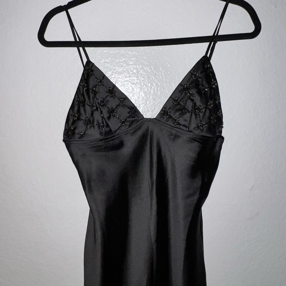 Zara black satin long dress - Picture 3 of 9